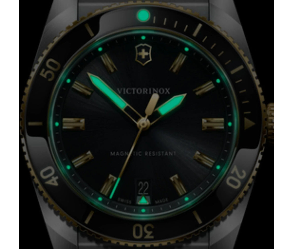MONTRE VICTORINOX MAVERICK AU QUARTZ