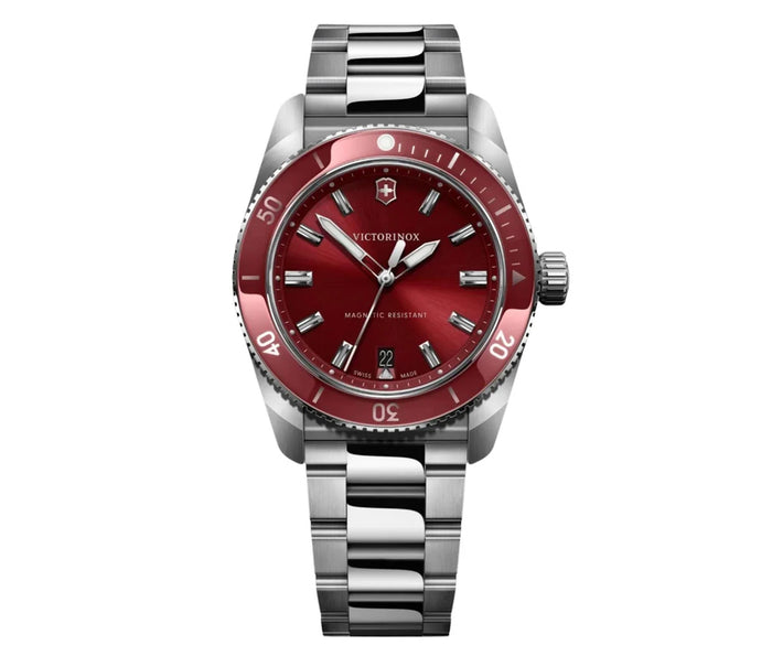 Victorinox Maverick au quartz 39 mm cadran rouge